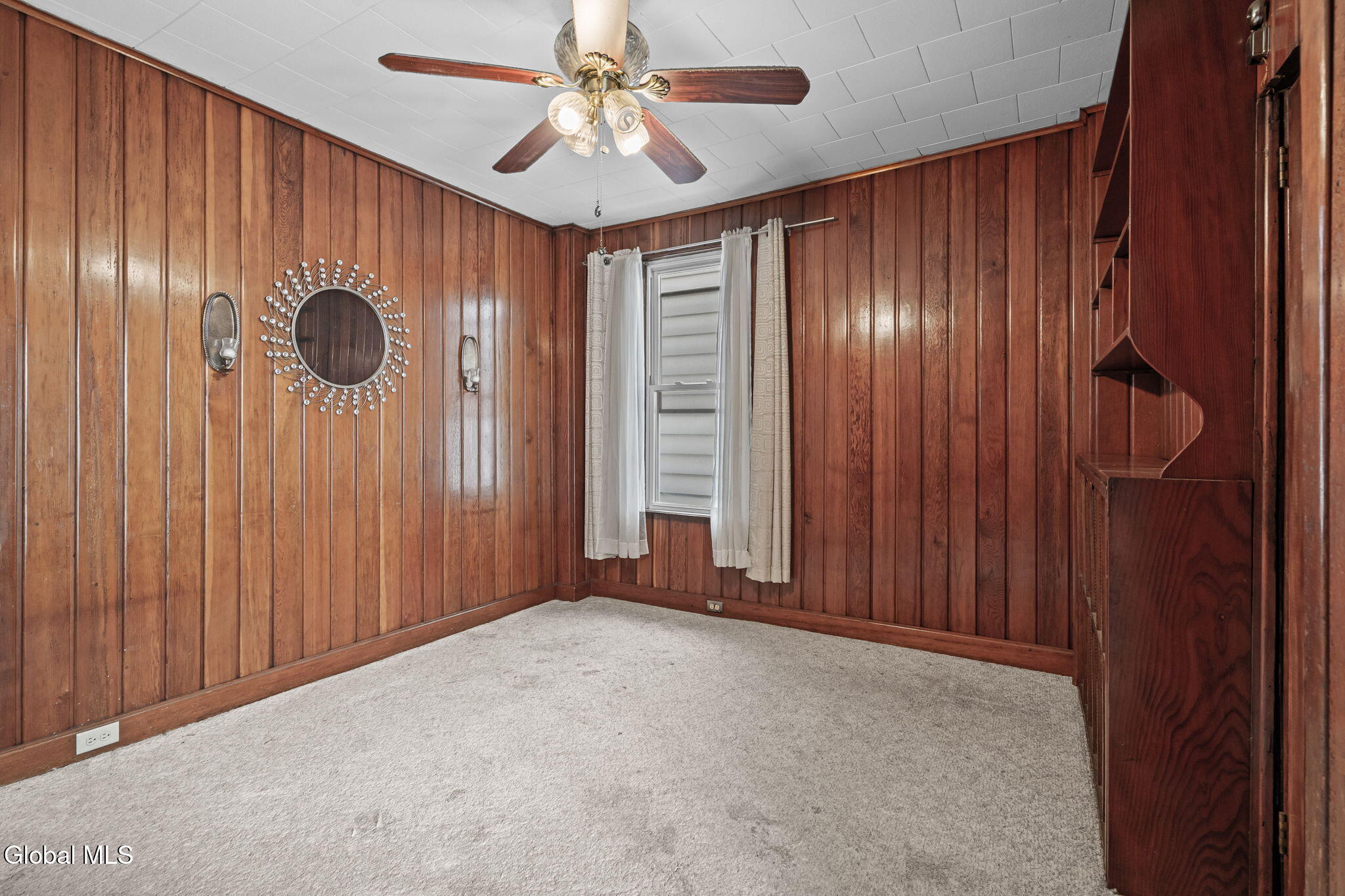 1622 6th Avenue Watervliet NY 12189