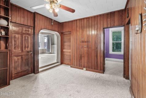 1622 6th Avenue Watervliet NY 12189