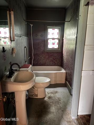67 N Main Street Mayfield NY 12117
