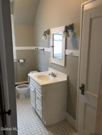 11 Homestead Avenue Albany NY 12203