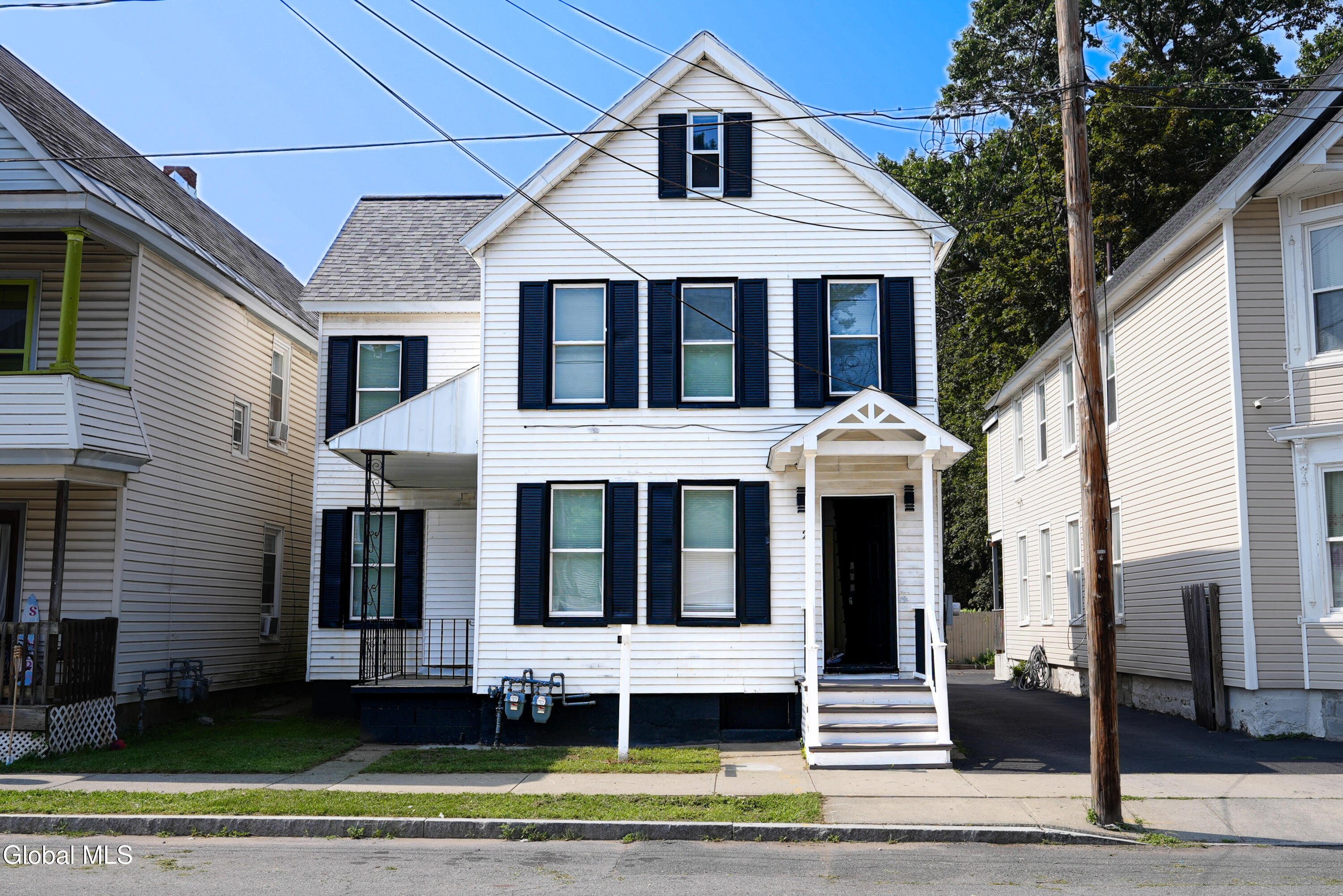 21 Grove Place Schenectady NY 12307