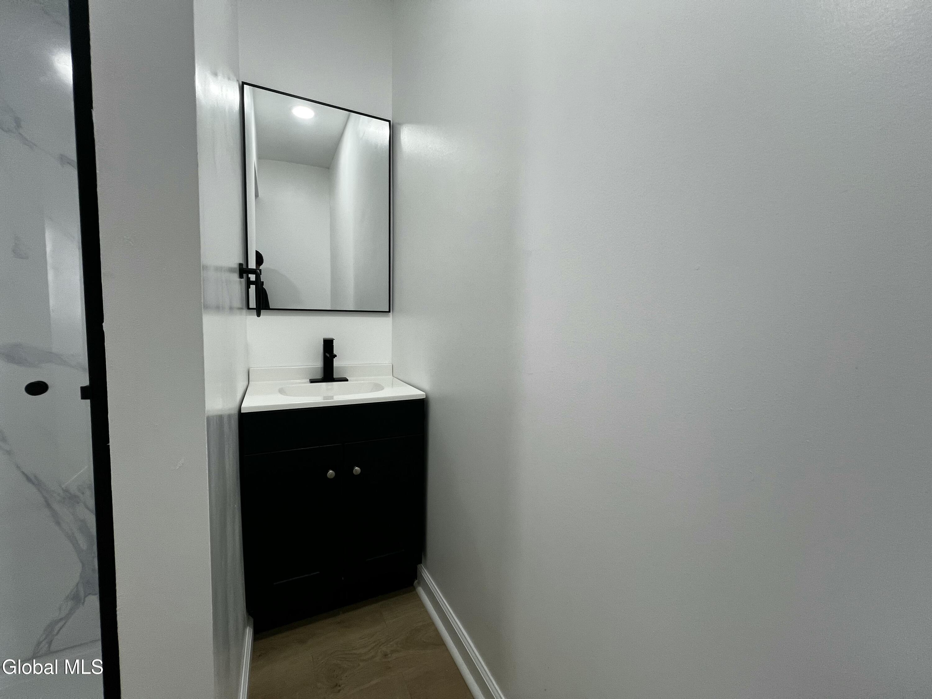 21 Grove Place Schenectady NY 12307