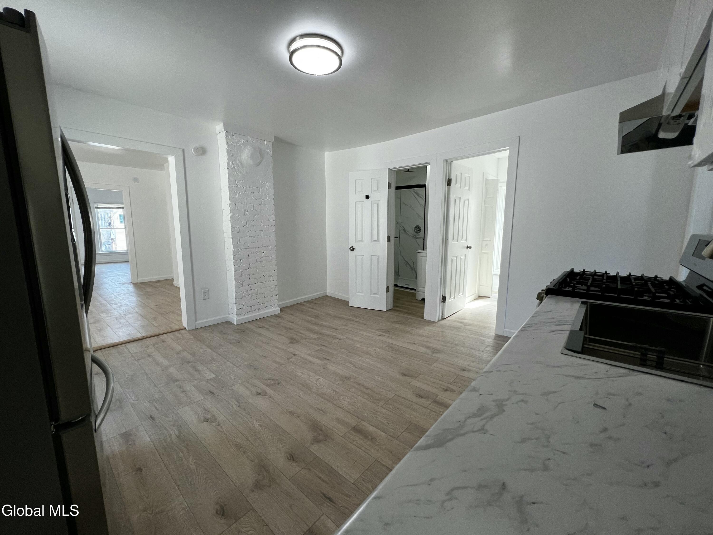 21 Grove Place Schenectady NY 12307