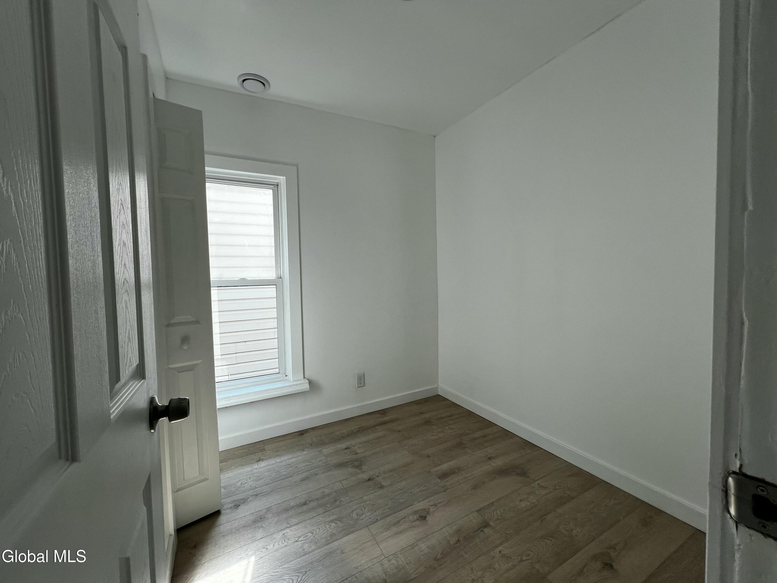 21 Grove Place Schenectady NY 12307