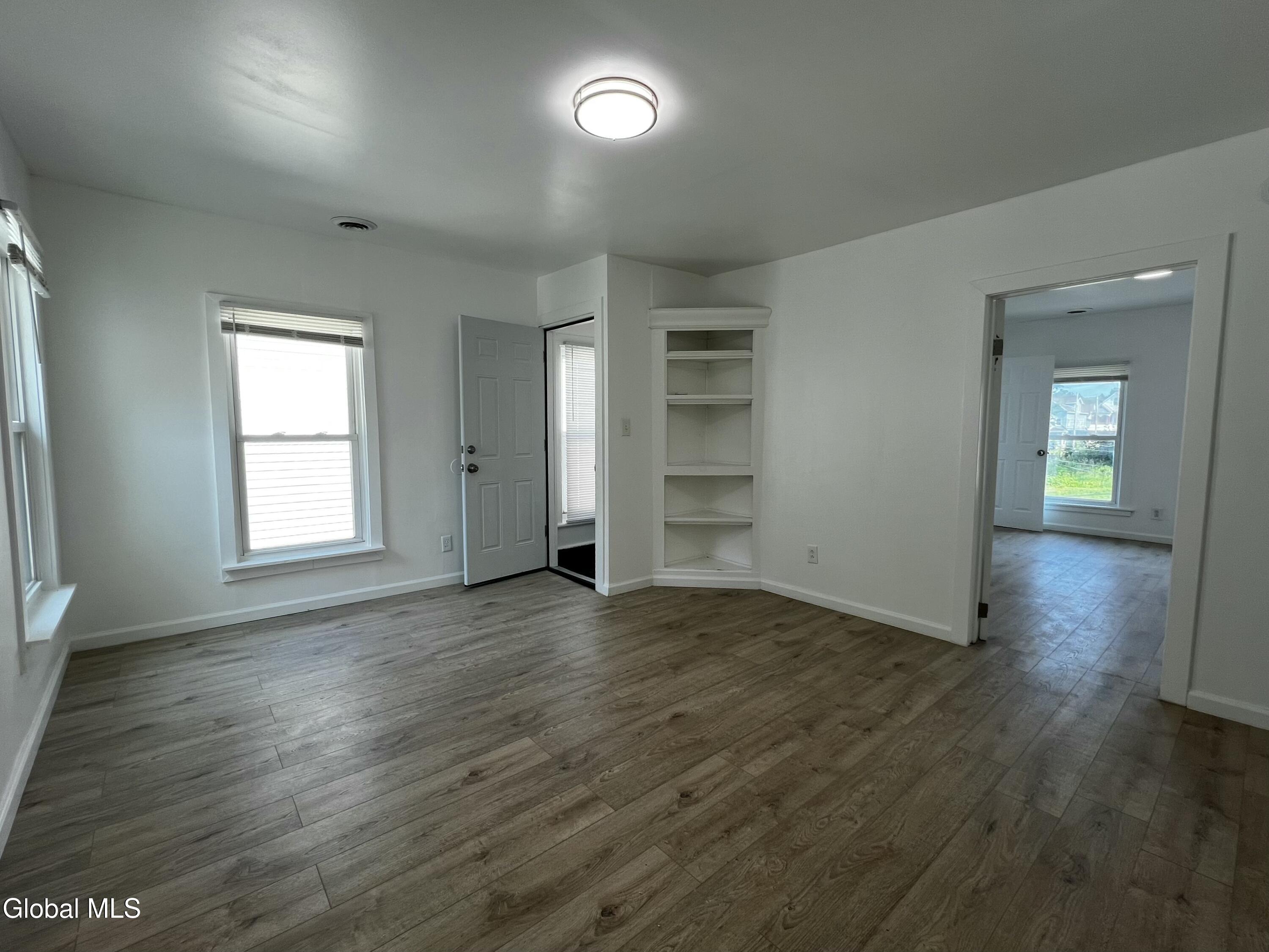 21 Grove Place Schenectady NY 12307
