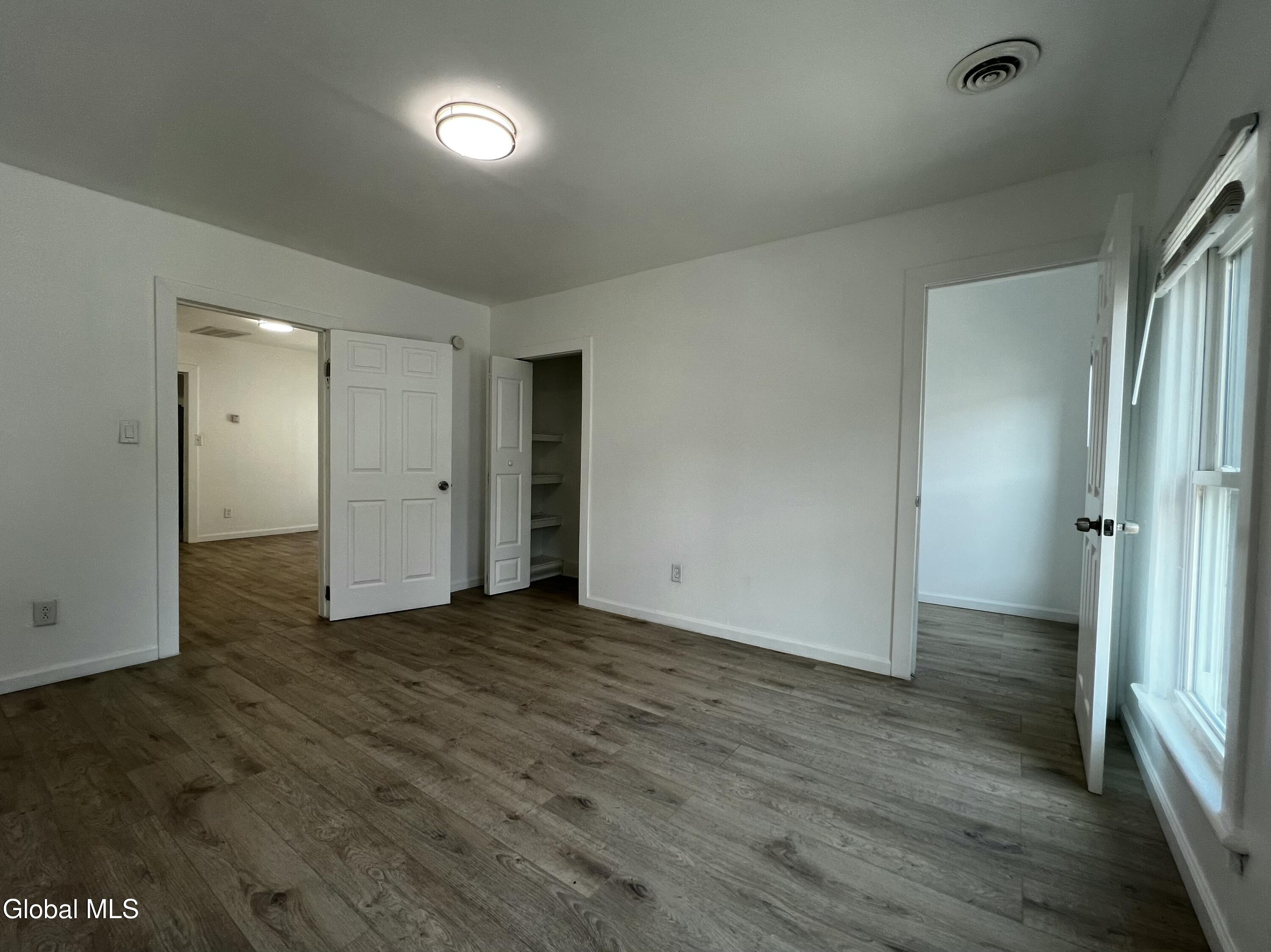 21 Grove Place Schenectady NY 12307
