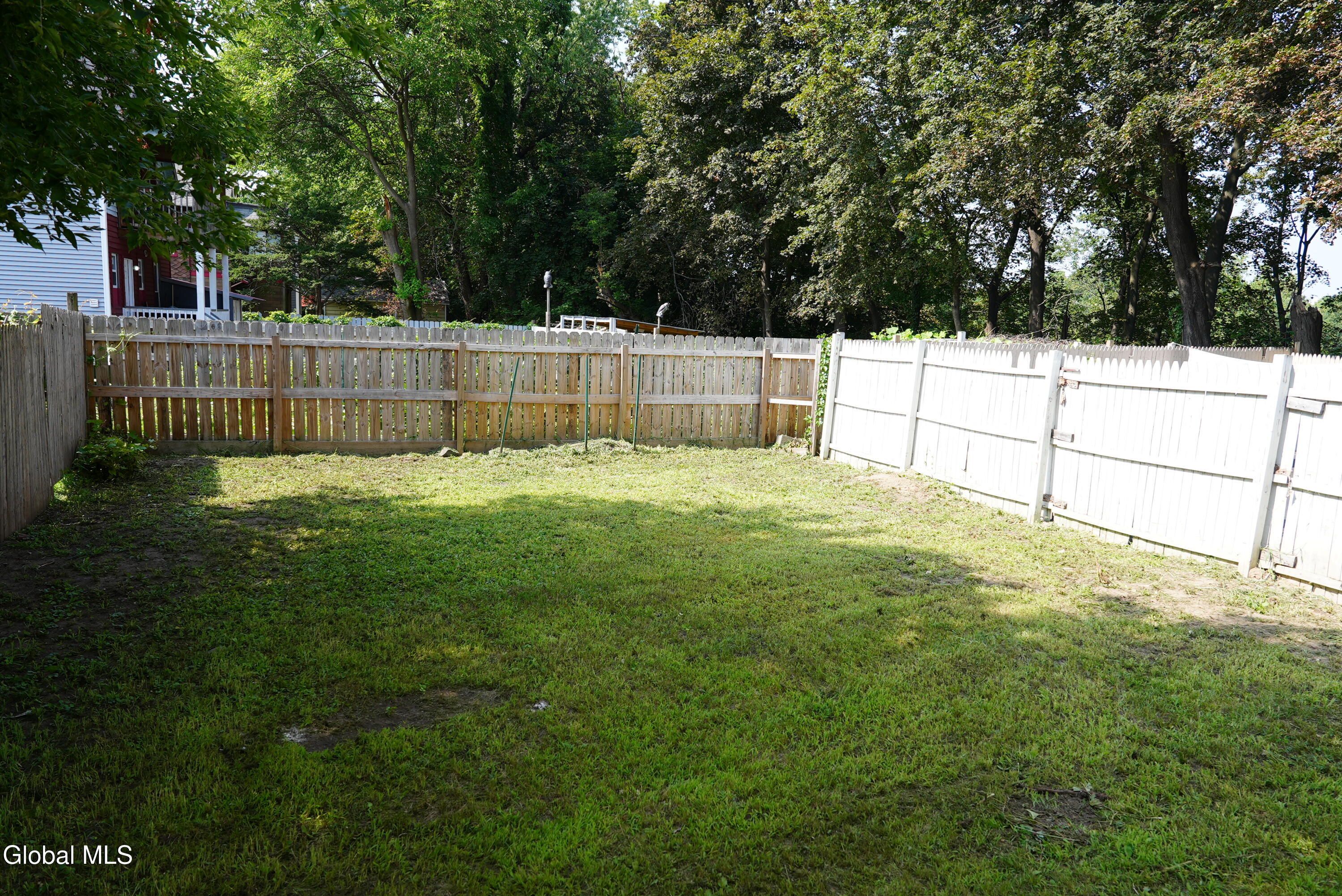 21 Grove Place Schenectady NY 12307