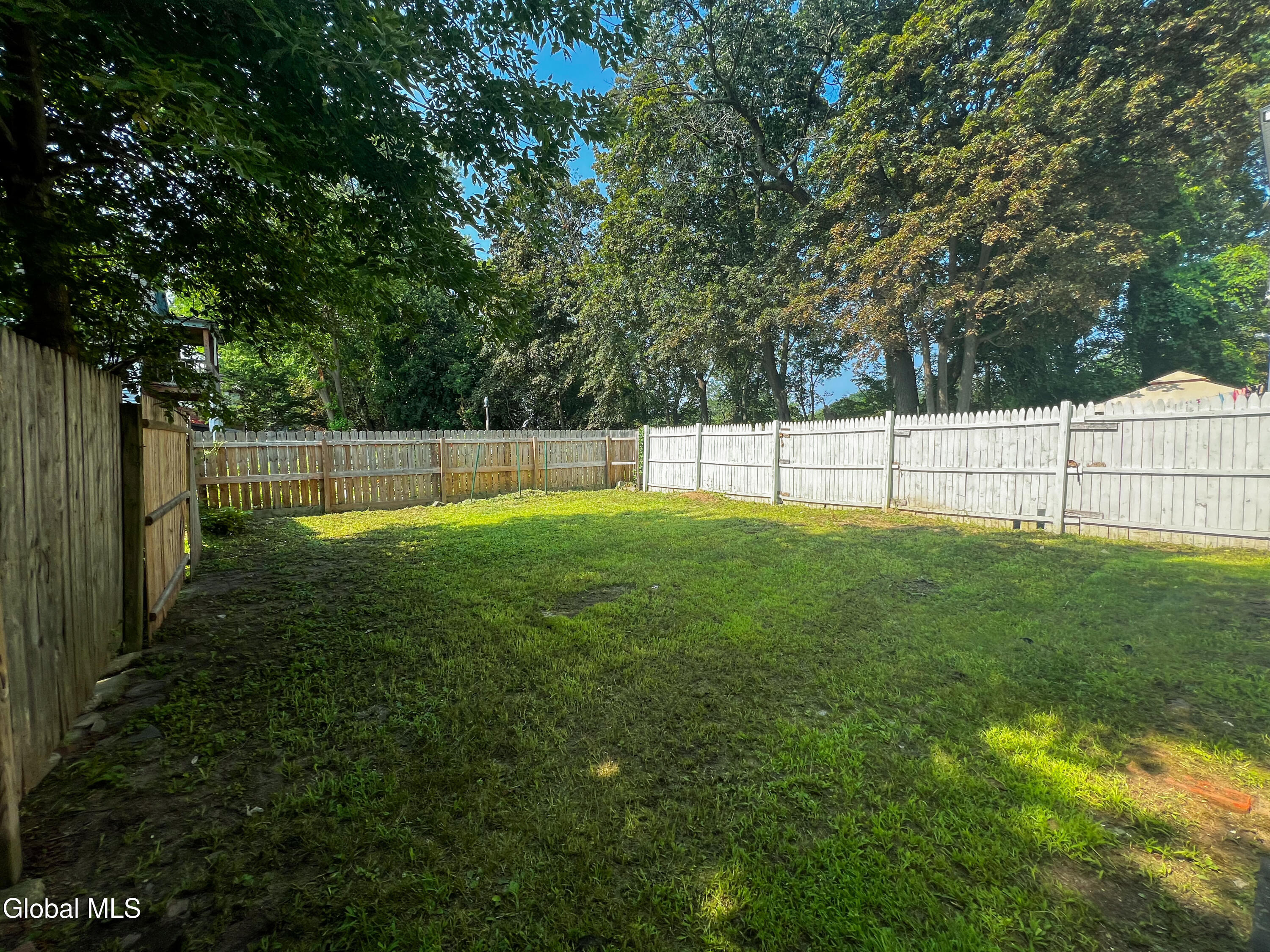 21 Grove Place Schenectady NY 12307