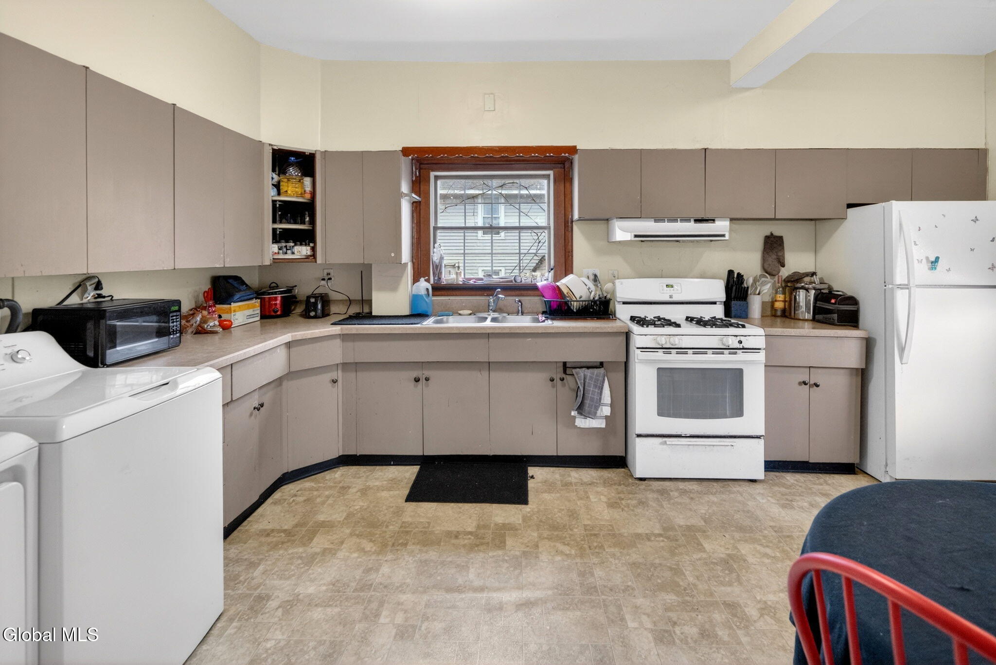 810 Lancaster Street Albany NY 12203