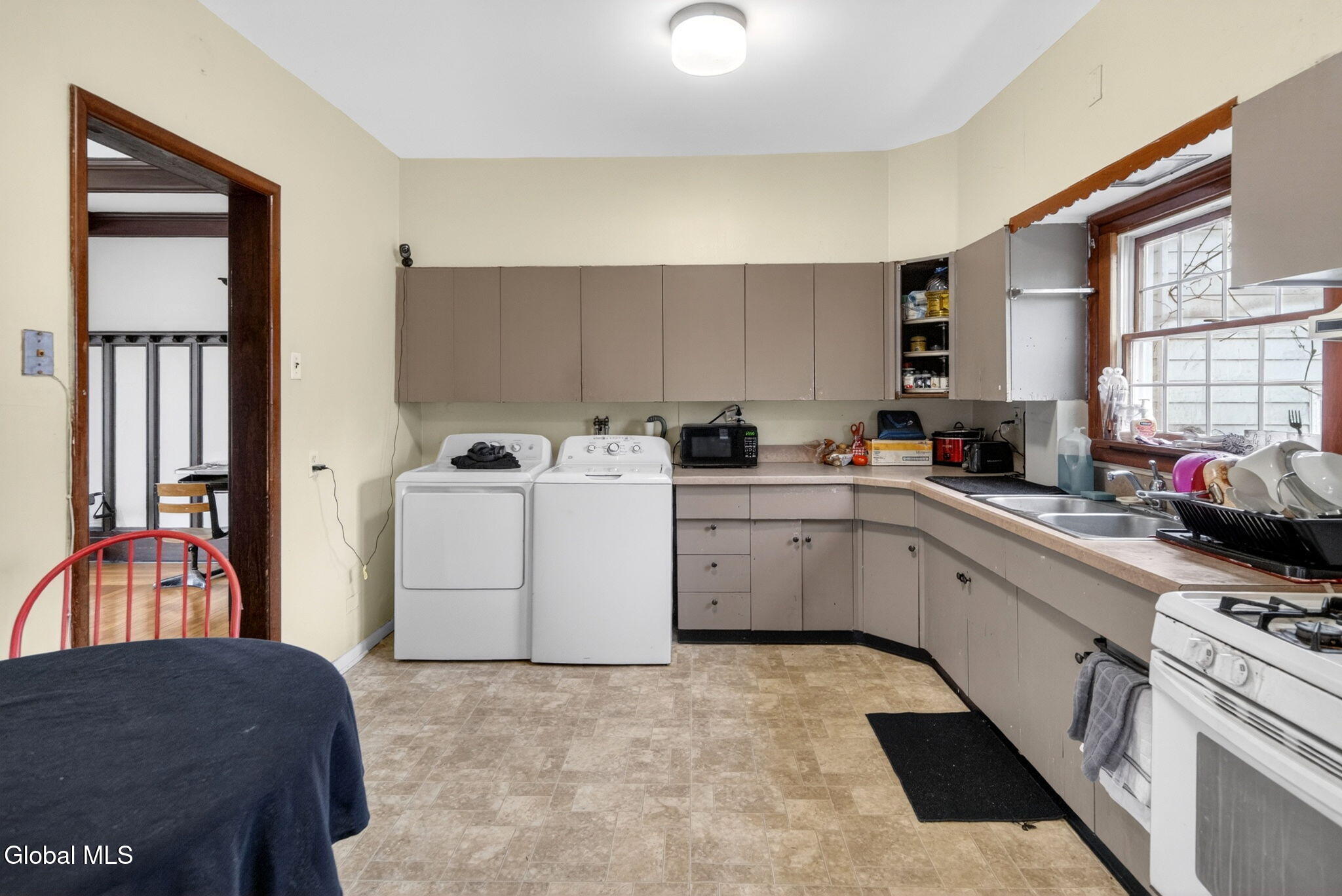 810 Lancaster Street Albany NY 12203