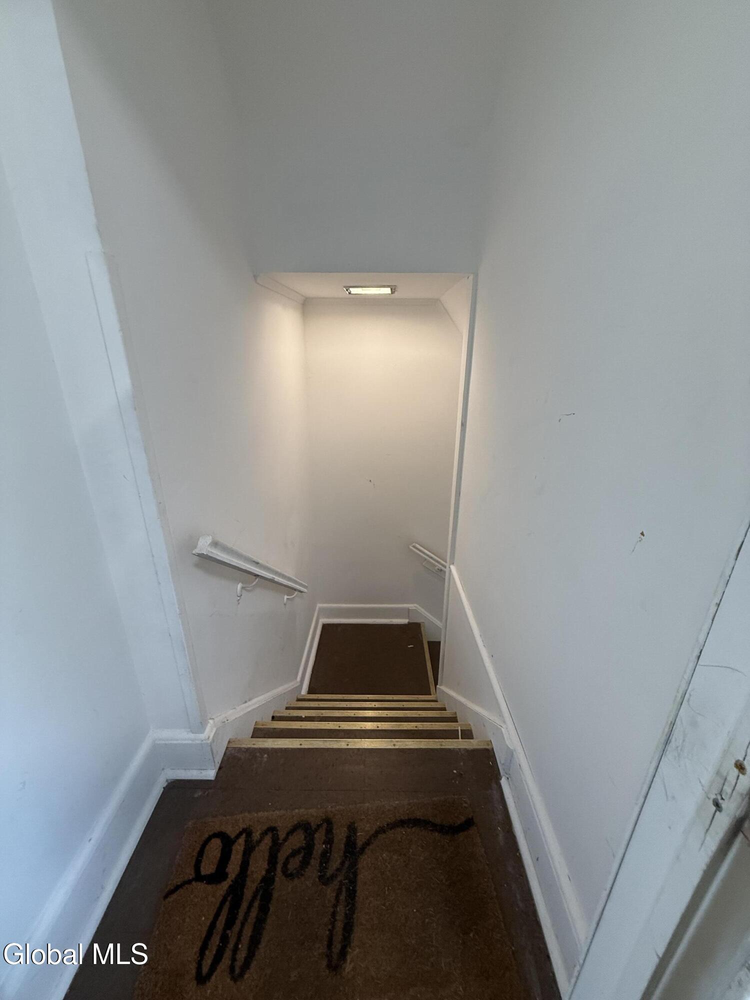 94 3rd Avenue Gloversville NY 12078
