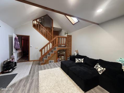 94 3rd Avenue Gloversville NY 12078