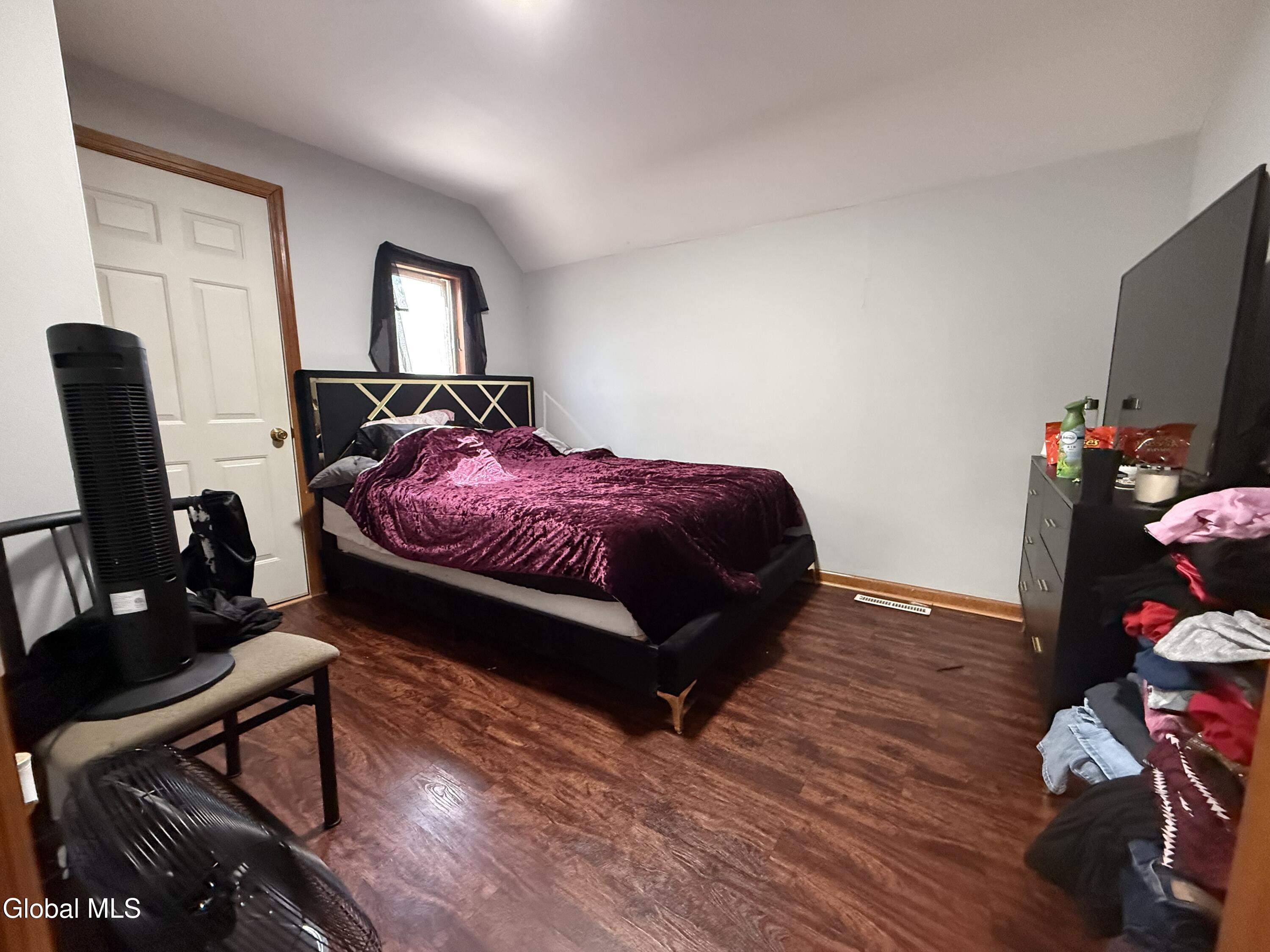 94 3rd Avenue Gloversville NY 12078