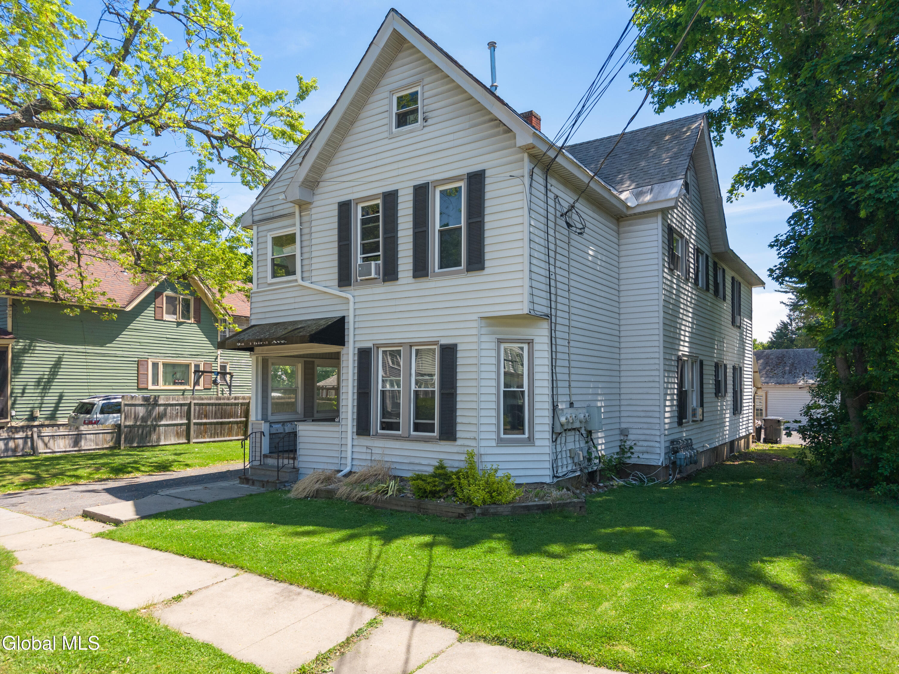94 3rd Avenue Gloversville NY 12078