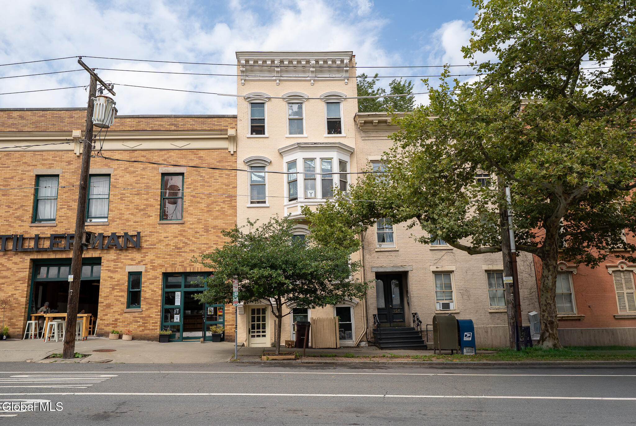 156 S Swan Street Albany NY 12210