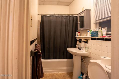 156 S Swan Street Albany NY 12210