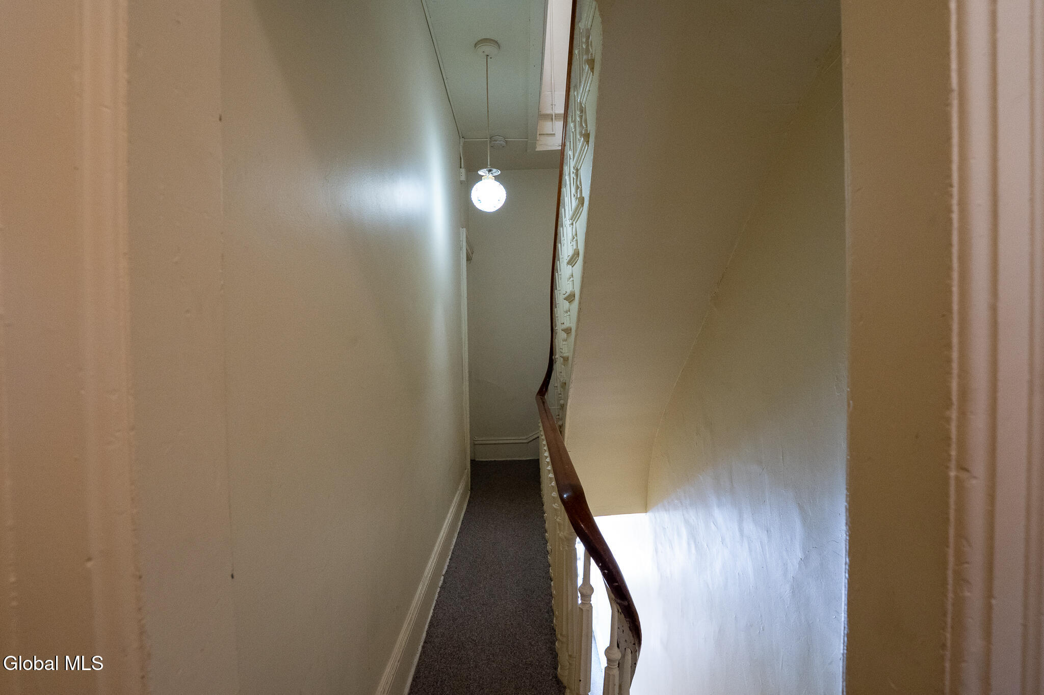 156 S Swan Street Albany NY 12210