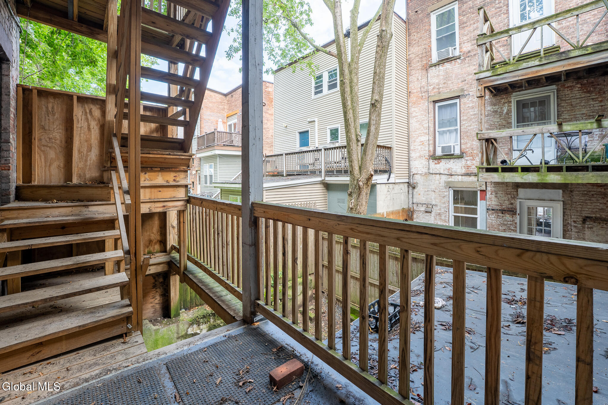 156 S Swan Street Albany NY 12210