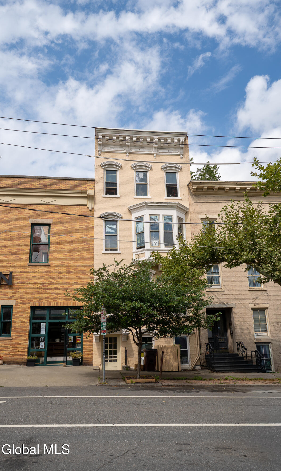 156 S Swan Street Albany NY 12210