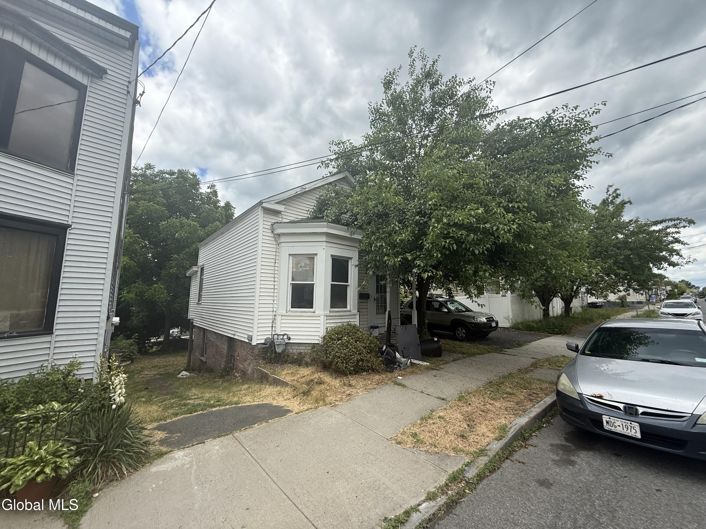 1031 3rd Street Rensselaer NY 12144