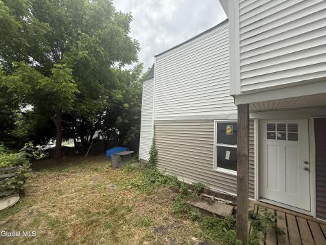 1031 3rd Street Rensselaer NY 12144