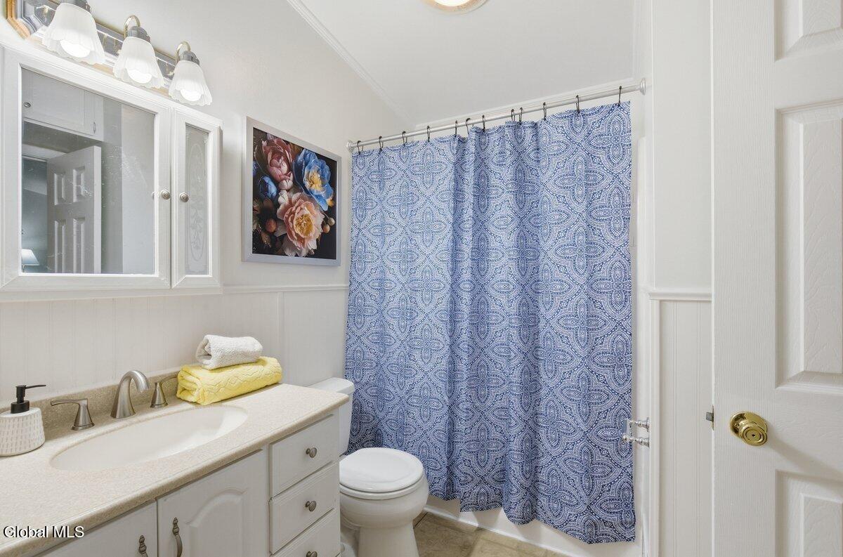 11 Harold Avenue Latham NY 12110