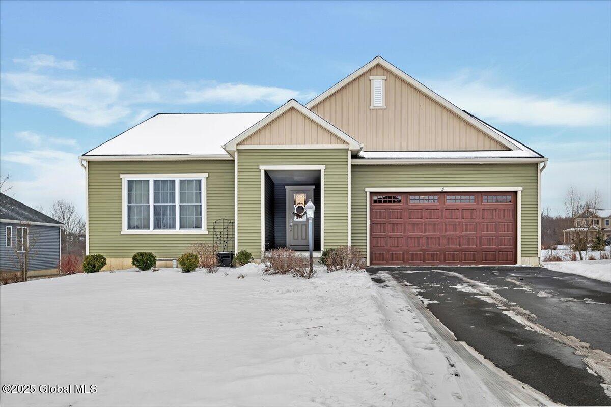 4 Larsen Place Mechanicville NY 12118