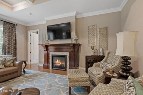 6 Calvin Court Saratoga Springs NY 12866