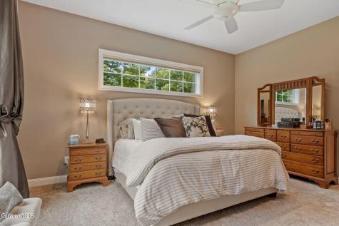6 Calvin Court Saratoga Springs NY 12866
