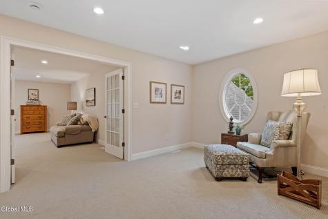 6 Calvin Court Saratoga Springs NY 12866