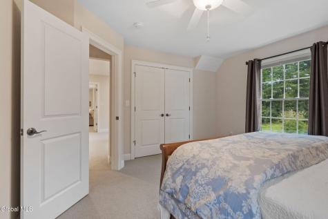 6 Calvin Court Saratoga Springs NY 12866