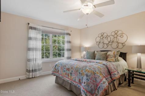 6 Calvin Court Saratoga Springs NY 12866