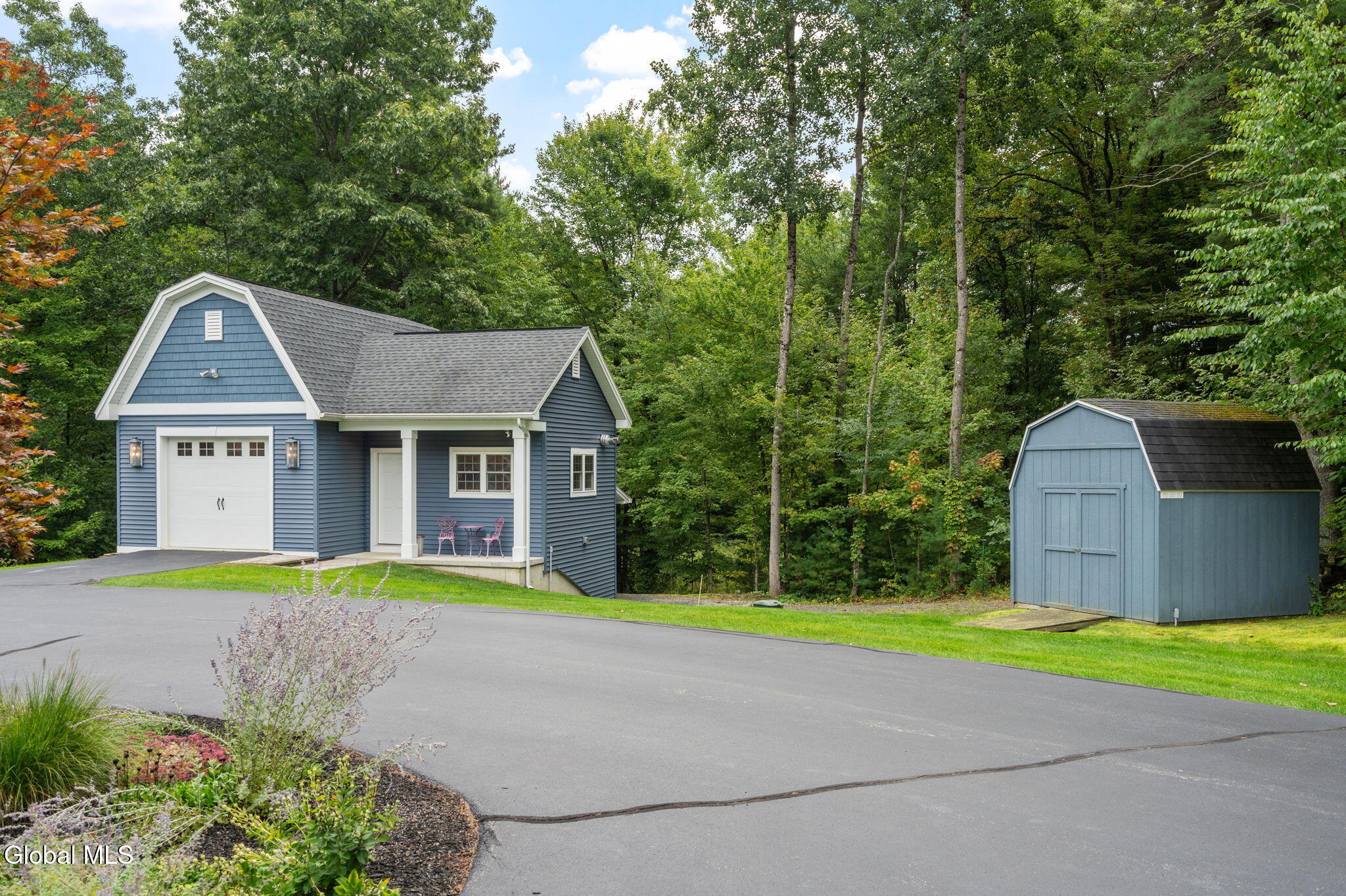 6 Calvin Court Saratoga Springs NY 12866