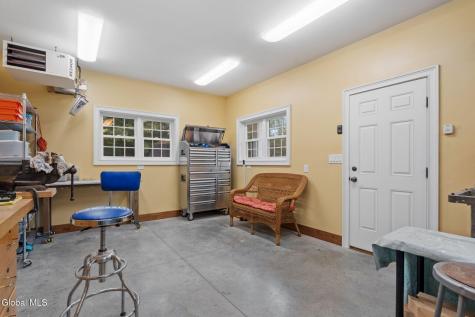 6 Calvin Court Saratoga Springs NY 12866