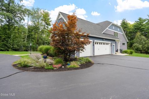 6 Calvin Court Saratoga Springs NY 12866