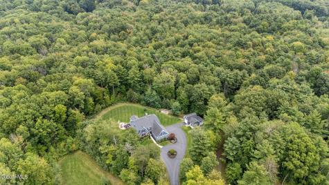 6 Calvin Court Saratoga Springs NY 12866