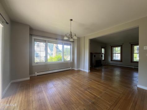 138 Eastholm Road Schenectady NY 12304