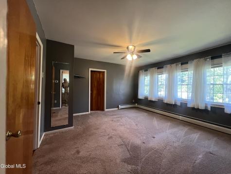 138 Eastholm Road Schenectady NY 12304