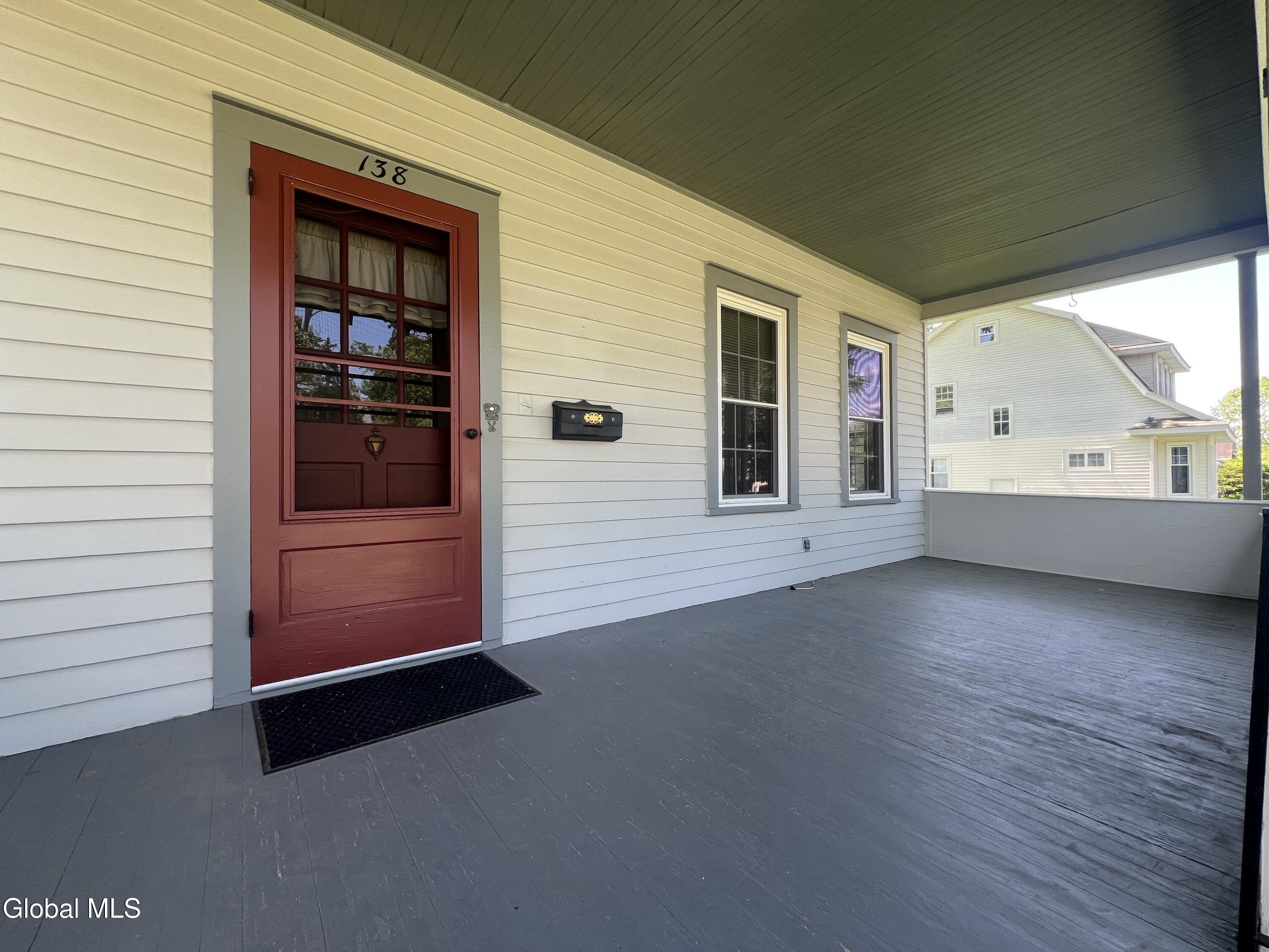 138 Eastholm Road Schenectady NY 12304