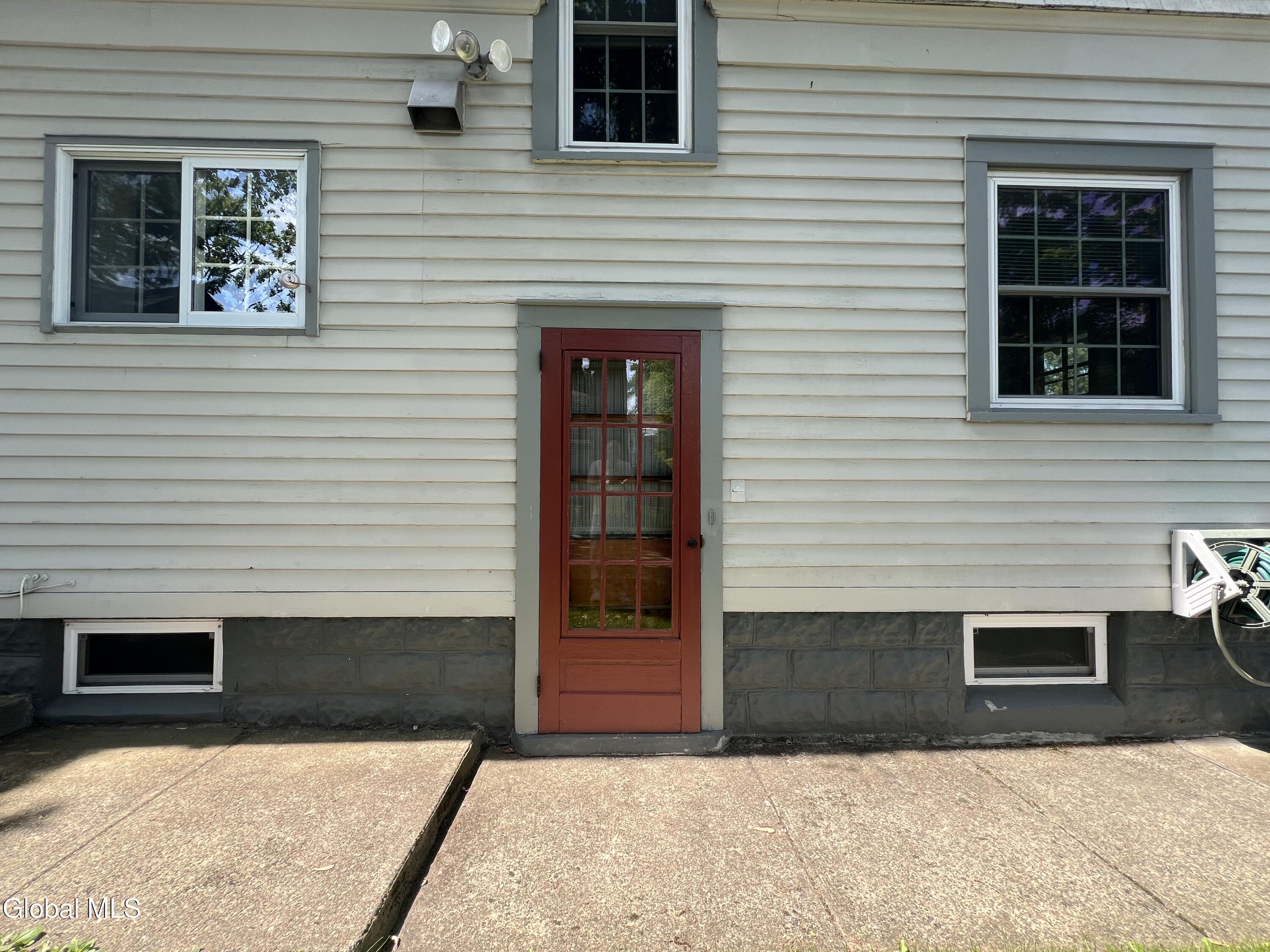 138 Eastholm Road Schenectady NY 12304
