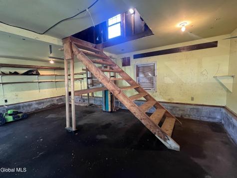 138 Eastholm Road Schenectady NY 12304