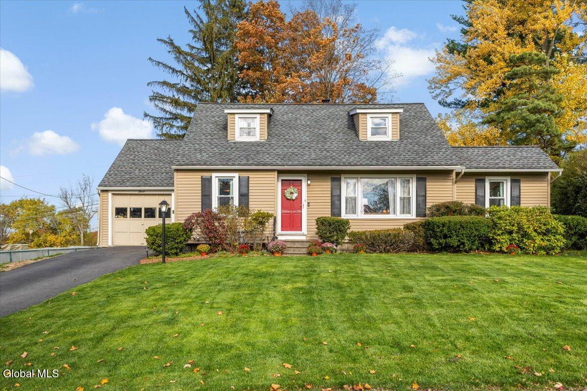 11 Gail Lane Latham NY 12110