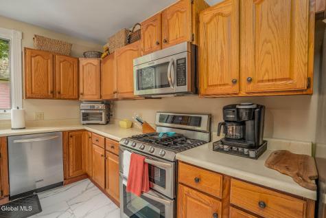 141 E Main Street Cambridge NY 12816
