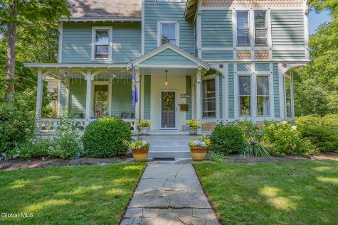 141 E Main Street Cambridge NY 12816