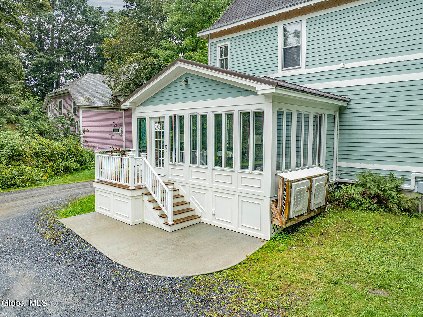 141 E Main Street Cambridge NY 12816