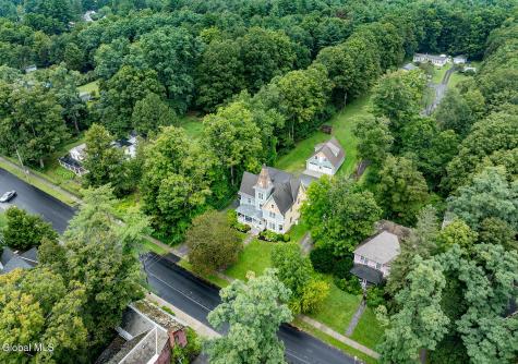 141 E Main Street Cambridge NY 12816