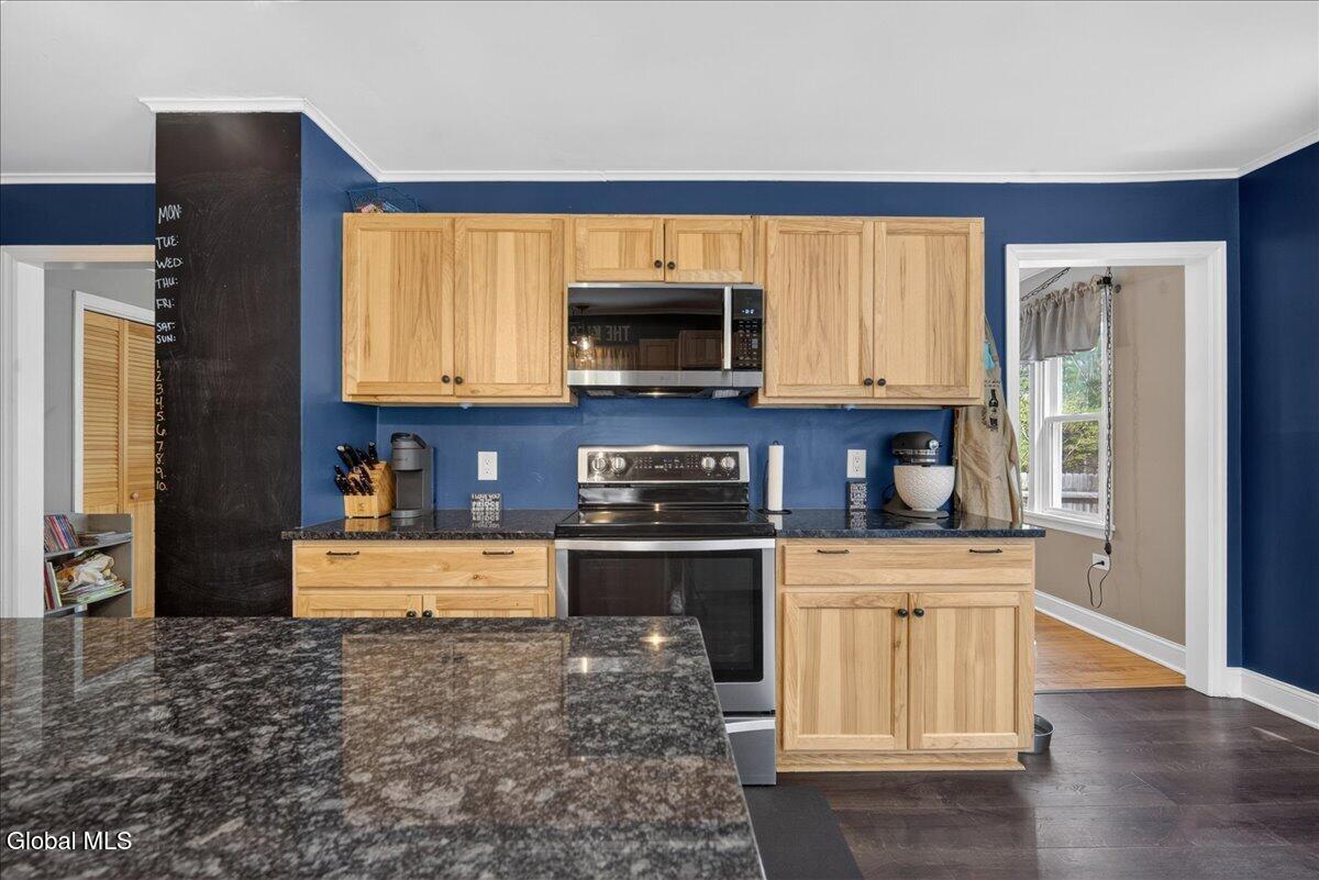 715 Church Road Glenville NY 12302