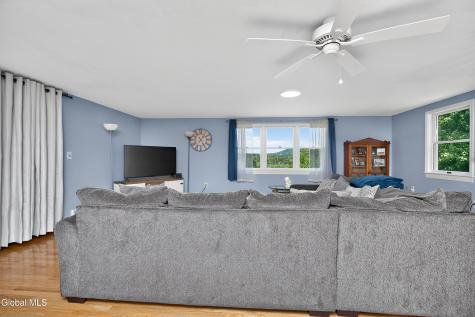 44 Martindale Way Johnsonville NY 12094