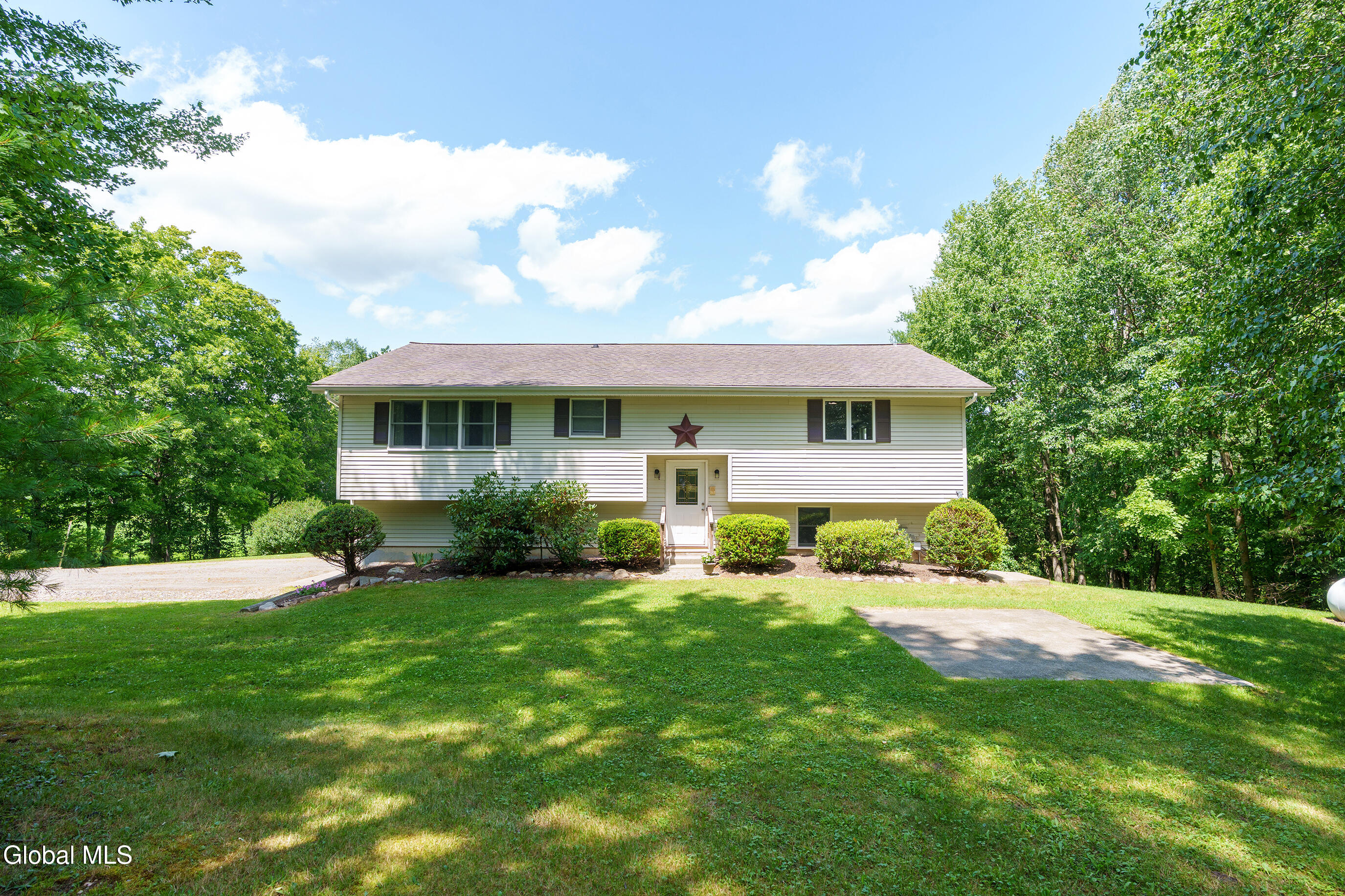 44 Martindale Way Johnsonville NY 12094