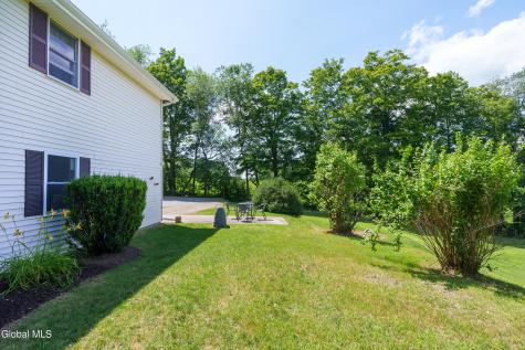 44 Martindale Way Johnsonville NY 12094